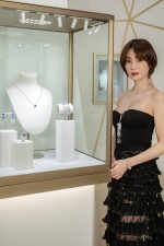 【写真】桐谷美玲、カルティエのハイジュエリー堪能　美しい装い披露