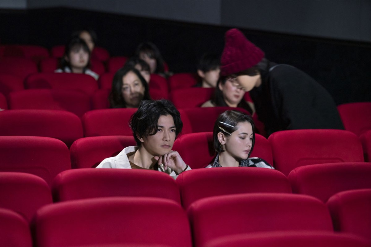 松本穂香×玉城ティナ×渡邊圭祐『恋のいばら』、来年1.6公開決定＆本予告解禁