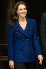 英キャサリン皇太子妃、ヴィンテージのシャネルで公務に