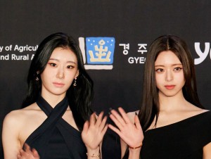 ITZY「2022 MAMA AWARDS」レッドカーペット　20221130