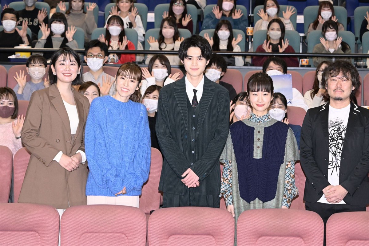 鈴鹿央士、美男美女が集った高校時代を回想　モテ度は「弱火」