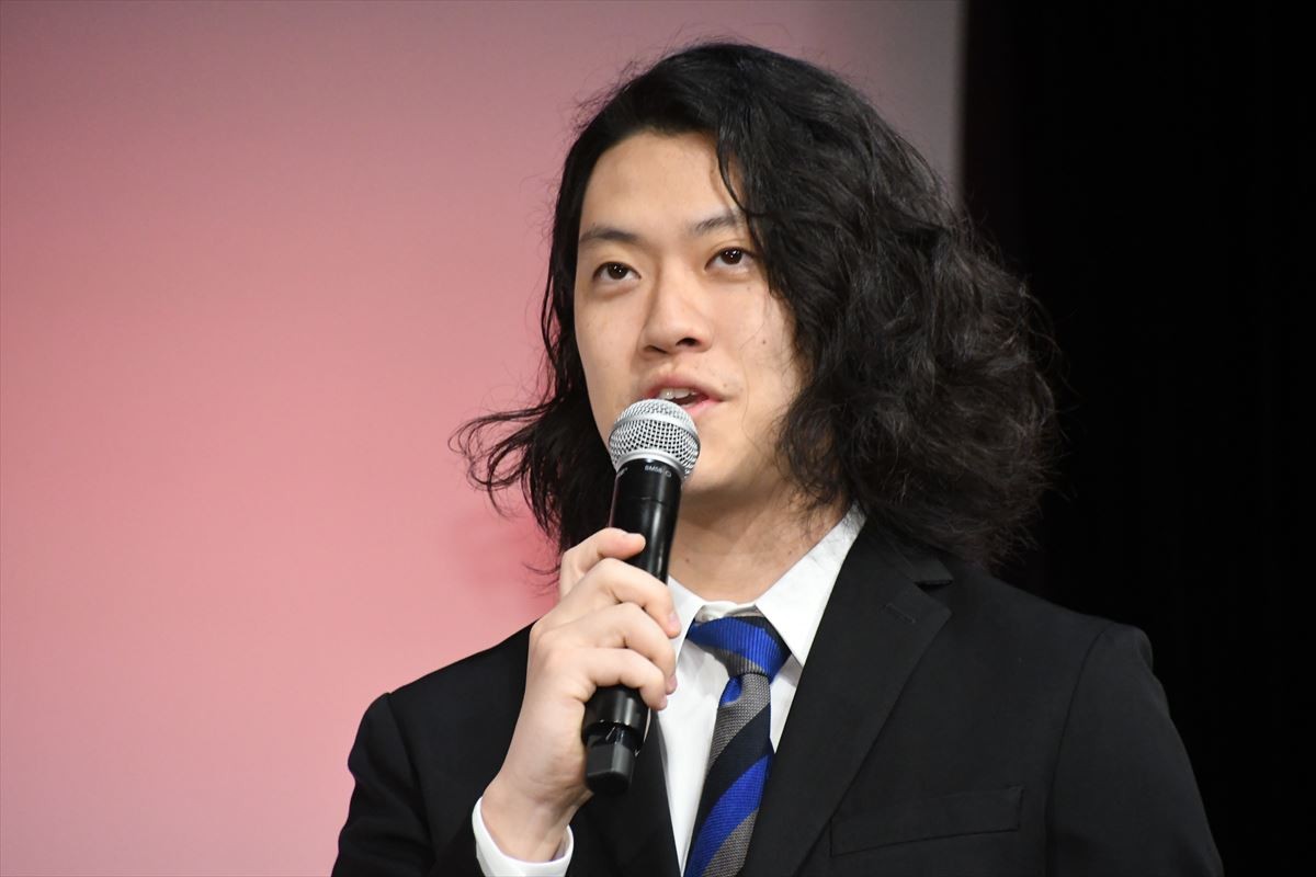 霜降り明星、広瀬アリスと3大会連続『R‐1』MCに　せいや「いまでも1回目の夢を見る」
