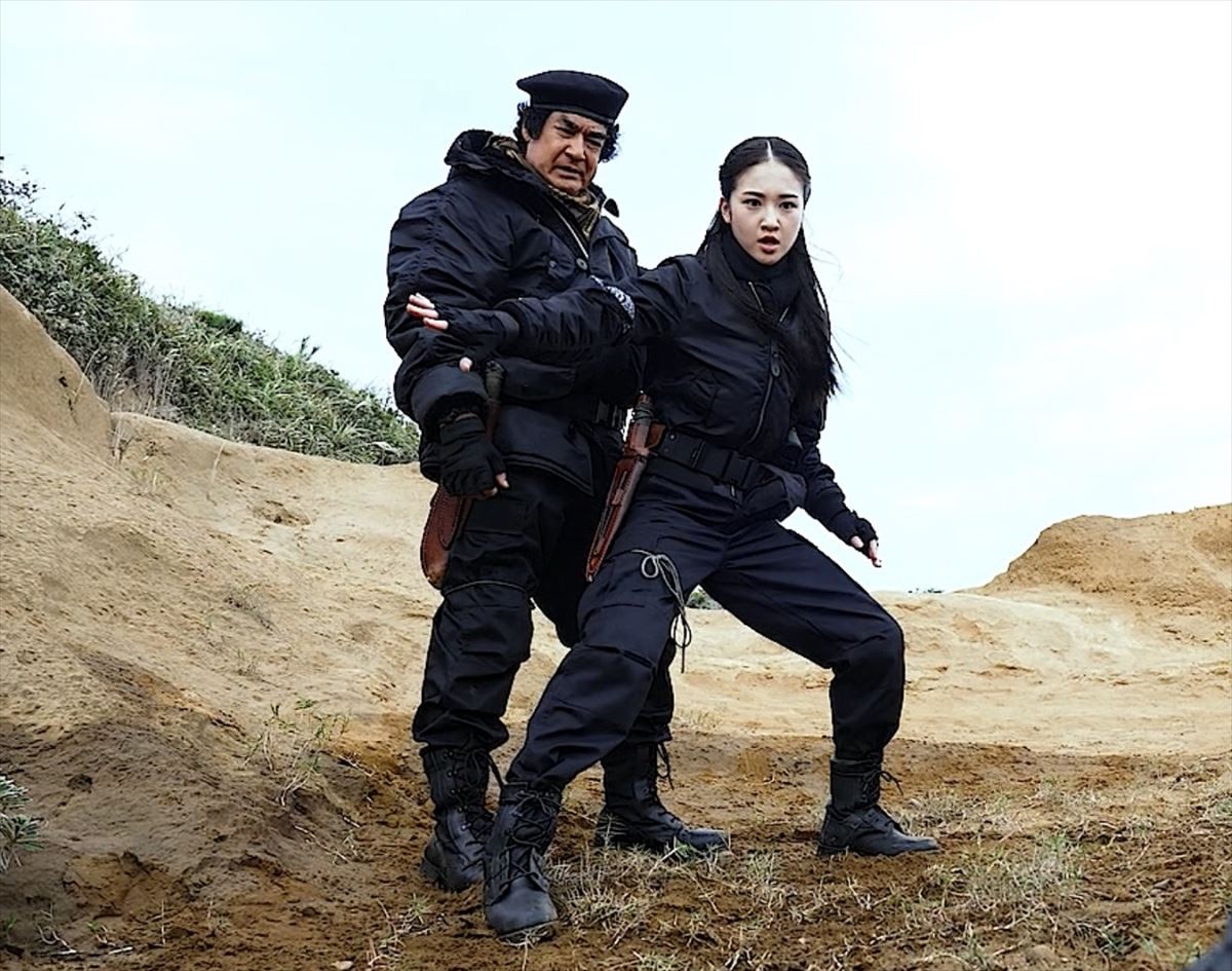 藤岡弘、の想いは“愛娘”天翔愛＆藤岡舞衣に受け継がれる　『ブラックパンサー／ワカンダ・フォーエバー』特別映像