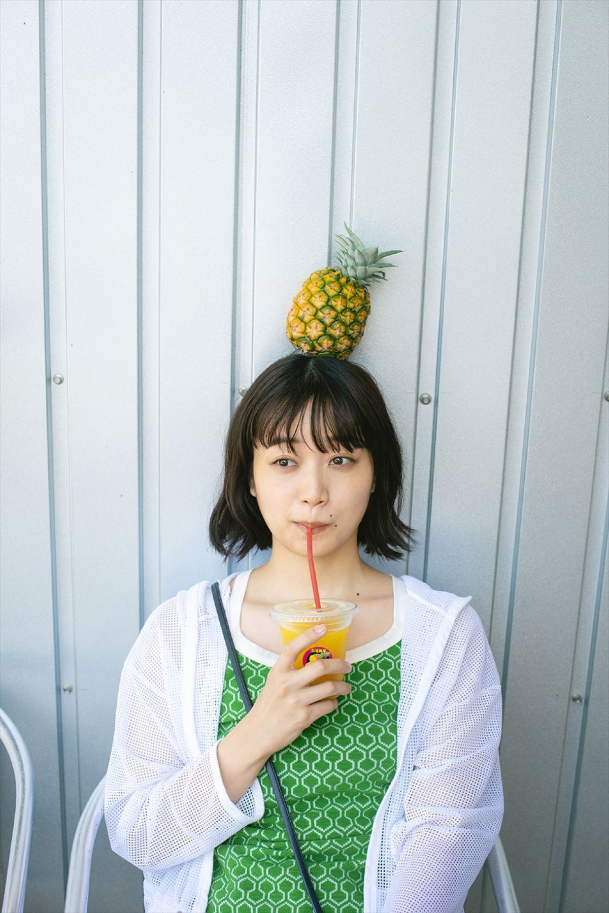 深川麻衣、写真集「Free Mind」来年2.8発売！　沖縄旅行を一緒に楽しんでいるような一冊