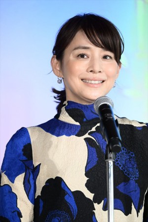 石田ゆり子、「フランス映画祭2022横浜　ラインアップ発表記者会見」に登場