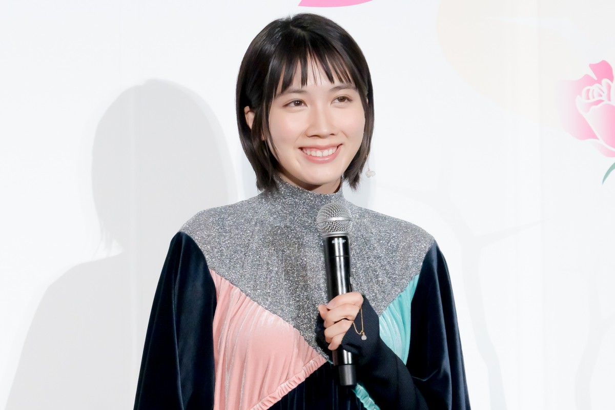 松本穂香＆玉城ティナらが恋愛トーク　「恋人が異性と2人で飲みに行くことは浮気？」に回答