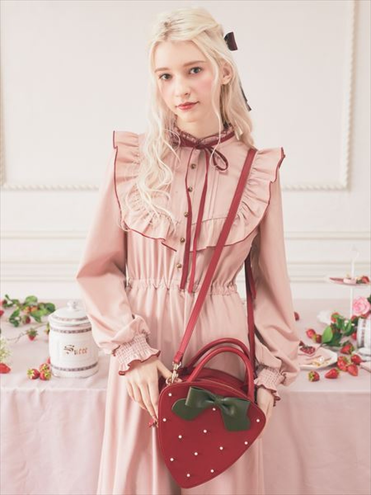 「Maison de FLEUR」いちごシリーズ登場！　上品＆キュートなショルダーバッグなど