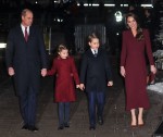 （左から）ウィリアム皇太子、ジョージ王子、シャーロット王女、キャサリン皇太子妃