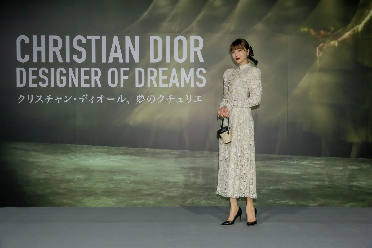 新木優子、Cocomi、倉科カナ、吉岡里帆ら、ディオールの美しいドレス姿で豪華集結