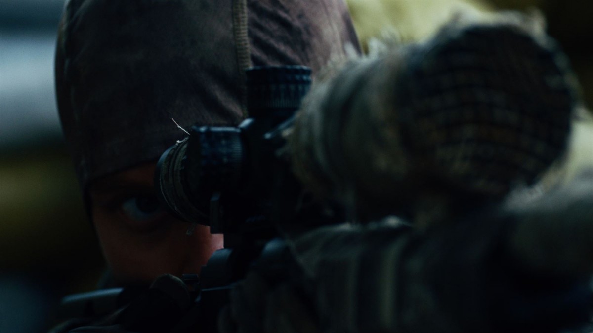 ロシア・ウクライナ戦争の真実をえぐる実話戦争アクション超大作　『スナイパー コードネーム：レイブン』予告＆ポスター解禁