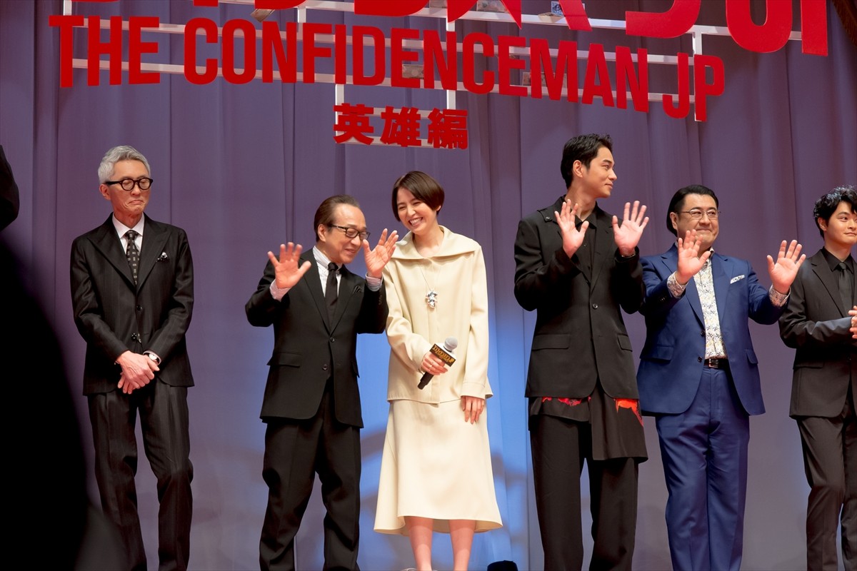 長澤まさみ、“魔性の女”を演じた生田絵梨花は「セクシーでかわいくて、みんながメロメロ」