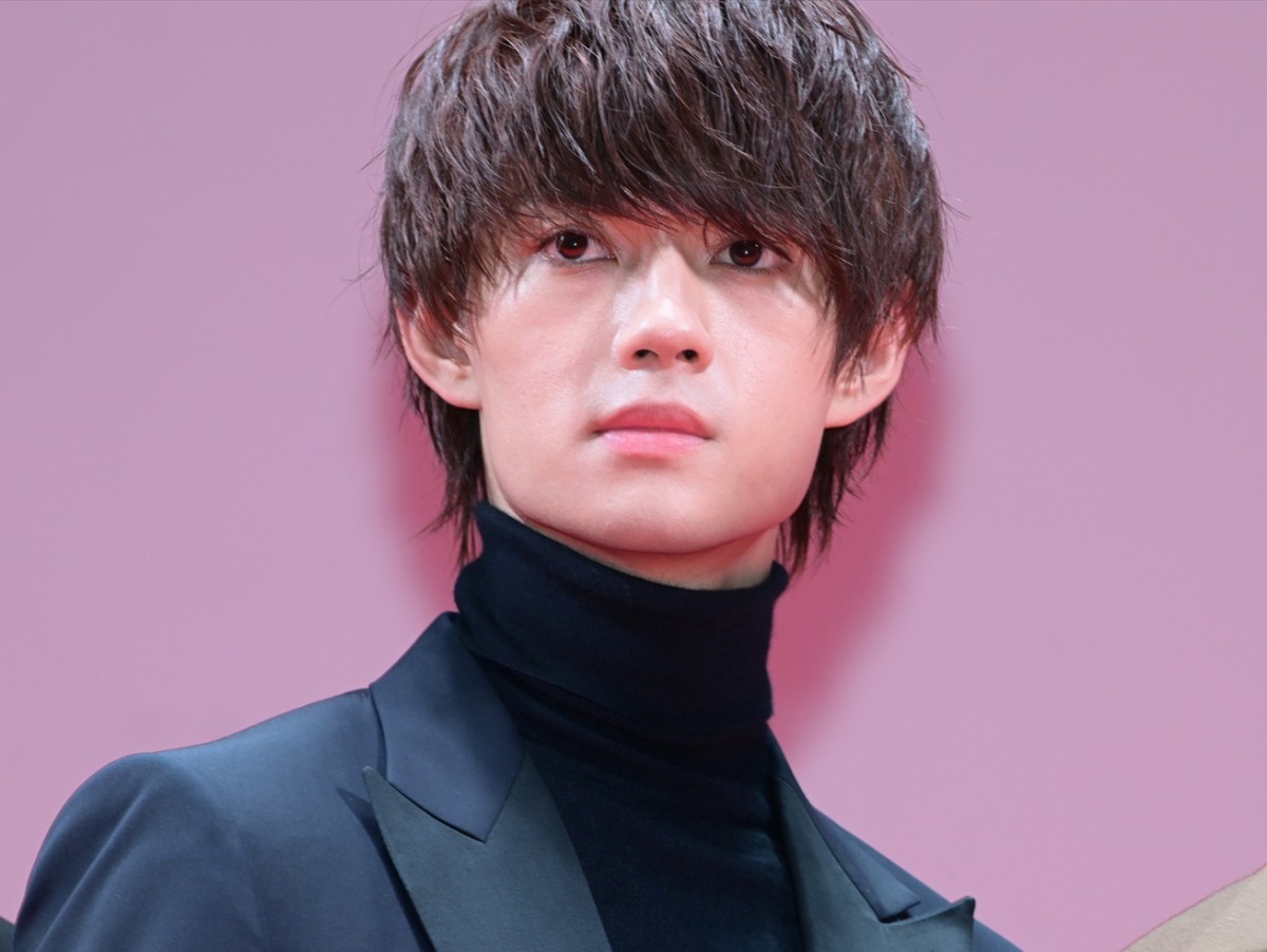 横浜流星、「原作をリスペクト」覚悟を持って銀髪に　『嘘喰い』ジャパンプレミア