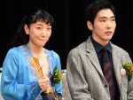 【写真】安藤サクラ＆柄本佑、夫婦ではしゃぐ姿に「素敵すぎる」「素敵な写真」