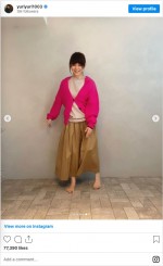 『妻、小学生になる。』衣装合わせ時の写真を公開した石田ゆり子　※「石田ゆり子」インスタグラム