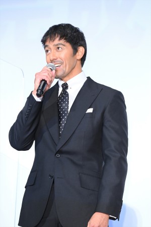 阿部寛、映画『とんび』完成披露舞台あいさつに登場