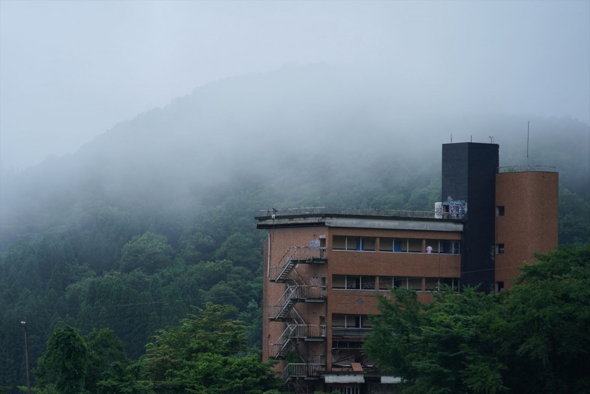 北陸最凶の心霊スポット「坪野鉱泉」での“恐怖体験”　市職員＆地元民の証言を入手