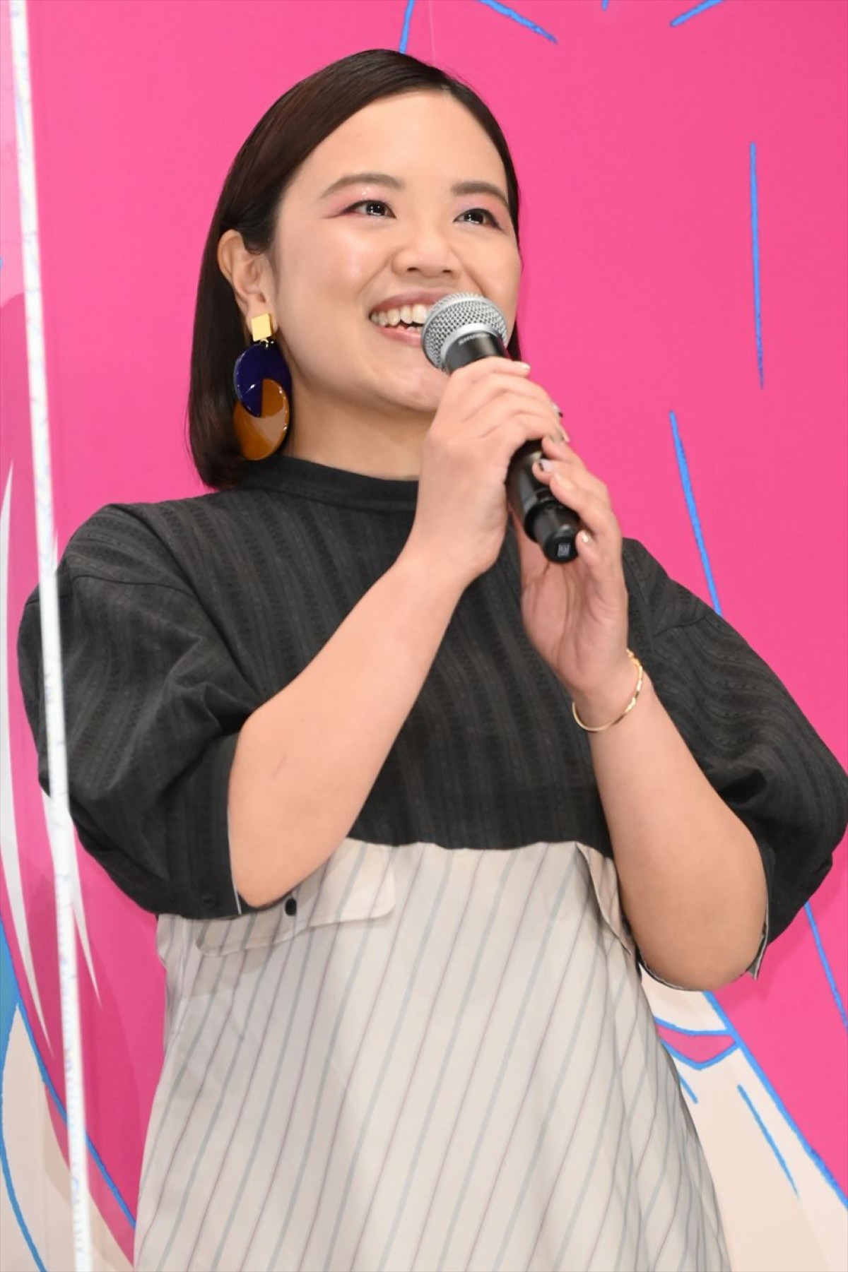 吉岡里帆、グミ好きを明かす　「好きな人にはグミ食べさせたい」