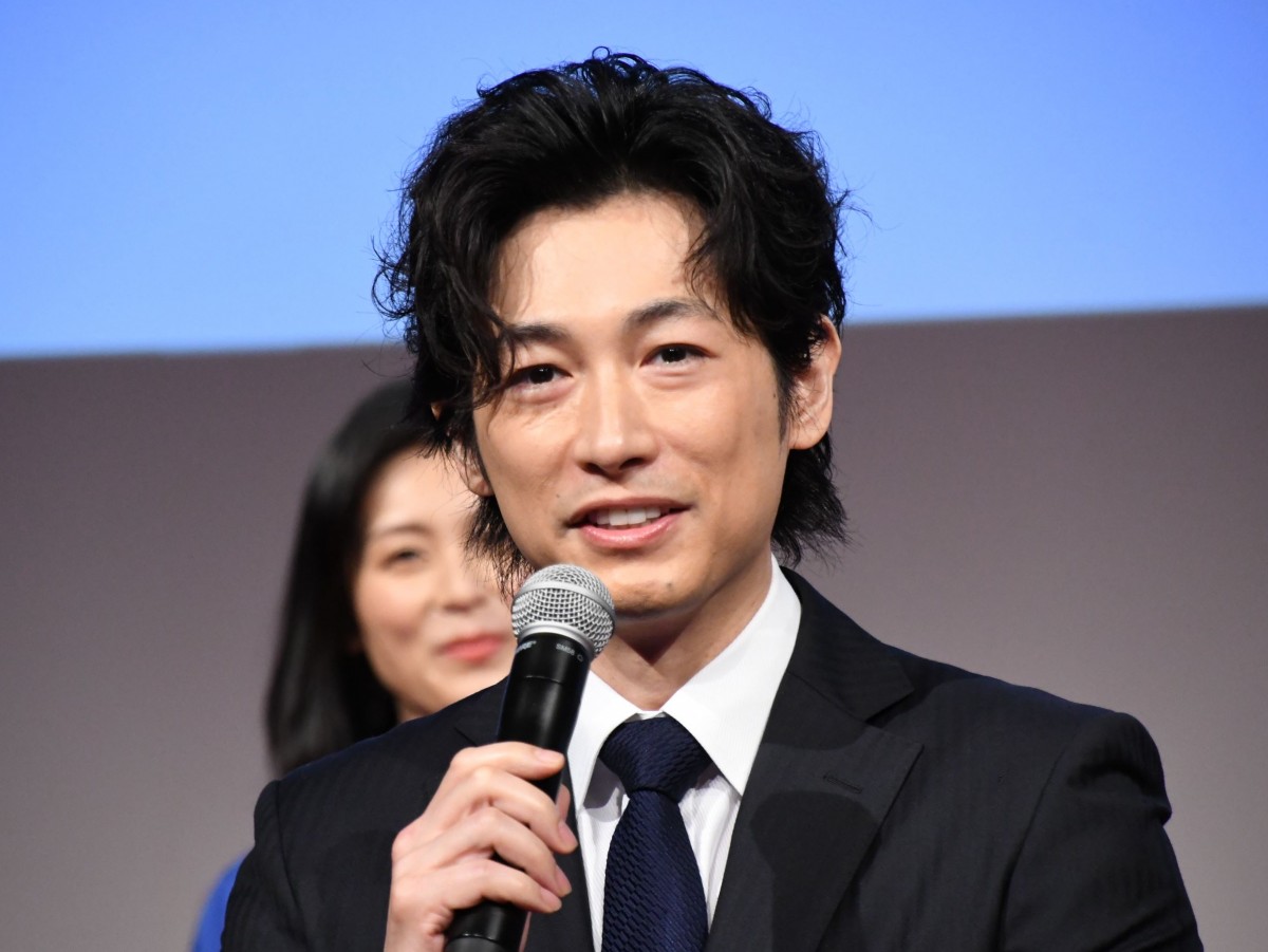 ディーン・フジオカ、海外への家族を思う「どこでもドアがほしい」
