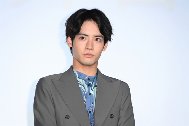 【本作紹介時のみ使用可】映画『チェリまほ』大ヒット御礼舞台あいさつ　20220424実施