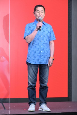 土屋圭市、映画『ALIVEHOON アライブフーン』完成報告イベントに登場