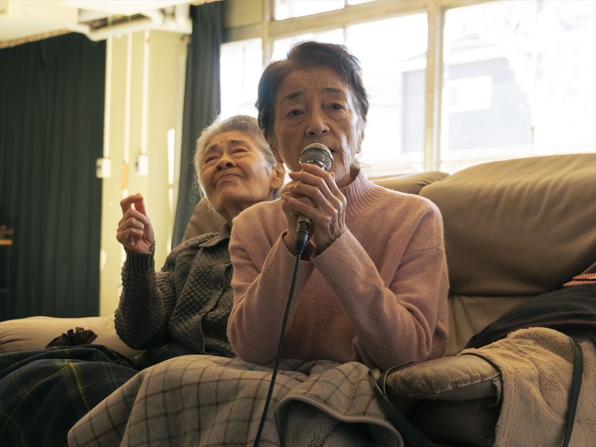 倍賞千恵子主演、カンヌ国際映画祭「ある視点」部門正式出品『PLAN 75』　磯村勇斗＆河合優実の場面写真解禁