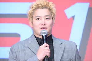 野村周平、映画『ALIVEHOON アライブフーン』完成報告イベントに登場