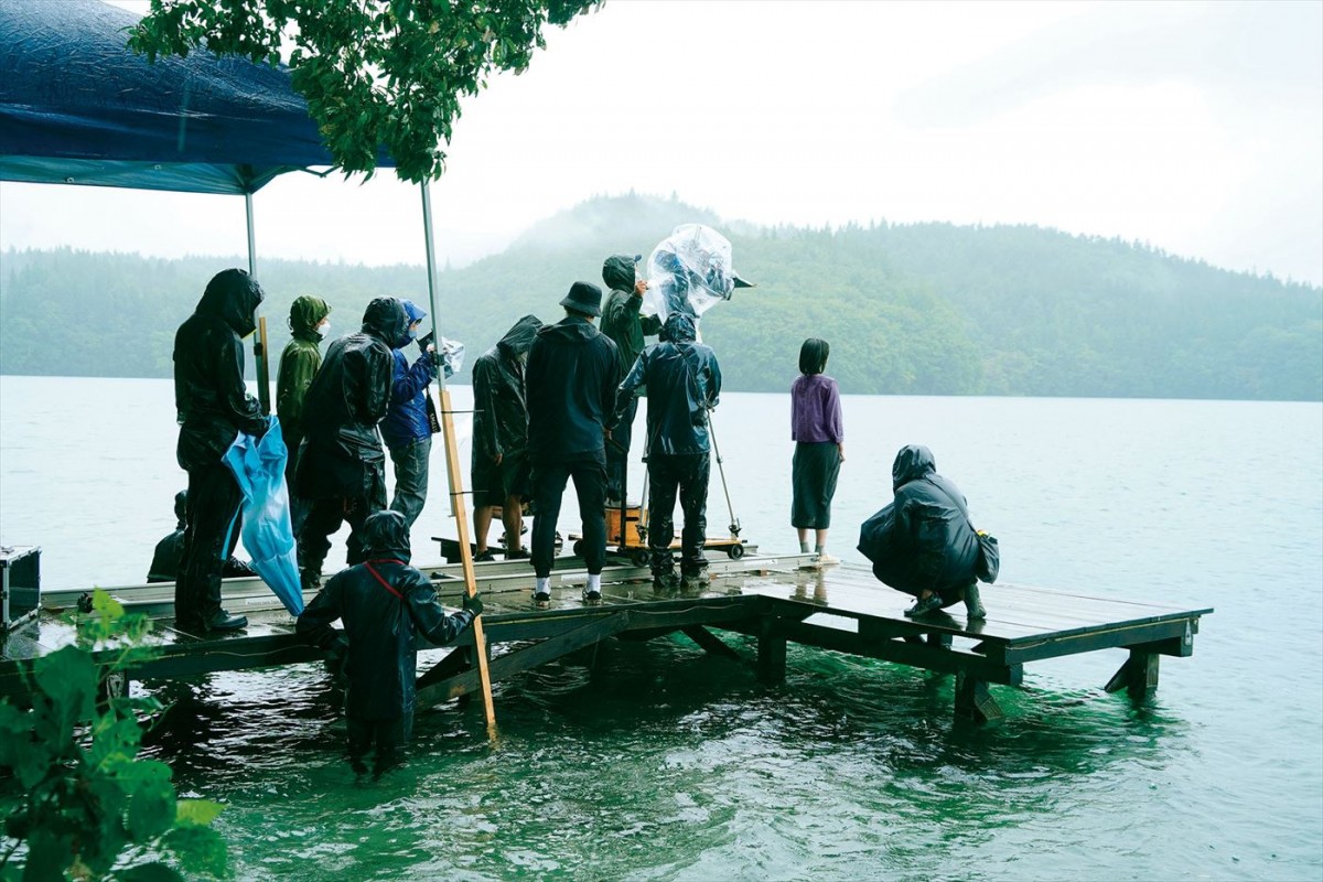 広瀬すず×松坂桃李『流浪の月』メイキング写真解禁　李相日監督との二人三脚の映画づくりを明かす