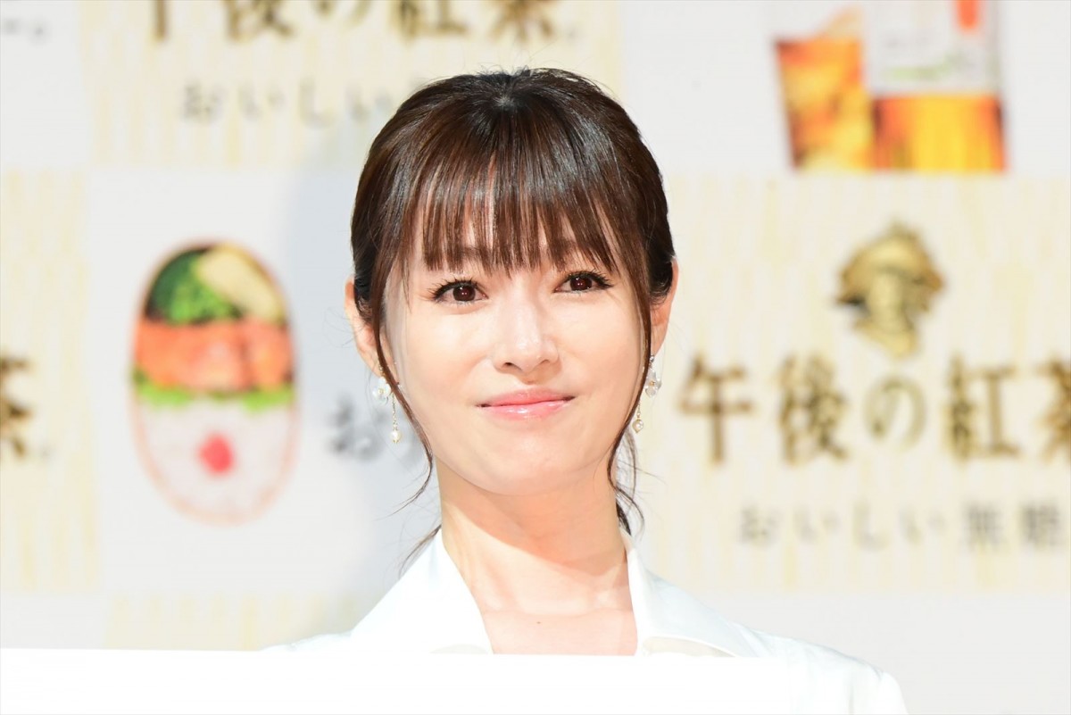 深田恭子＆中条あやみが美の共演！ 「すごく新鮮」純白ドレス姿披露