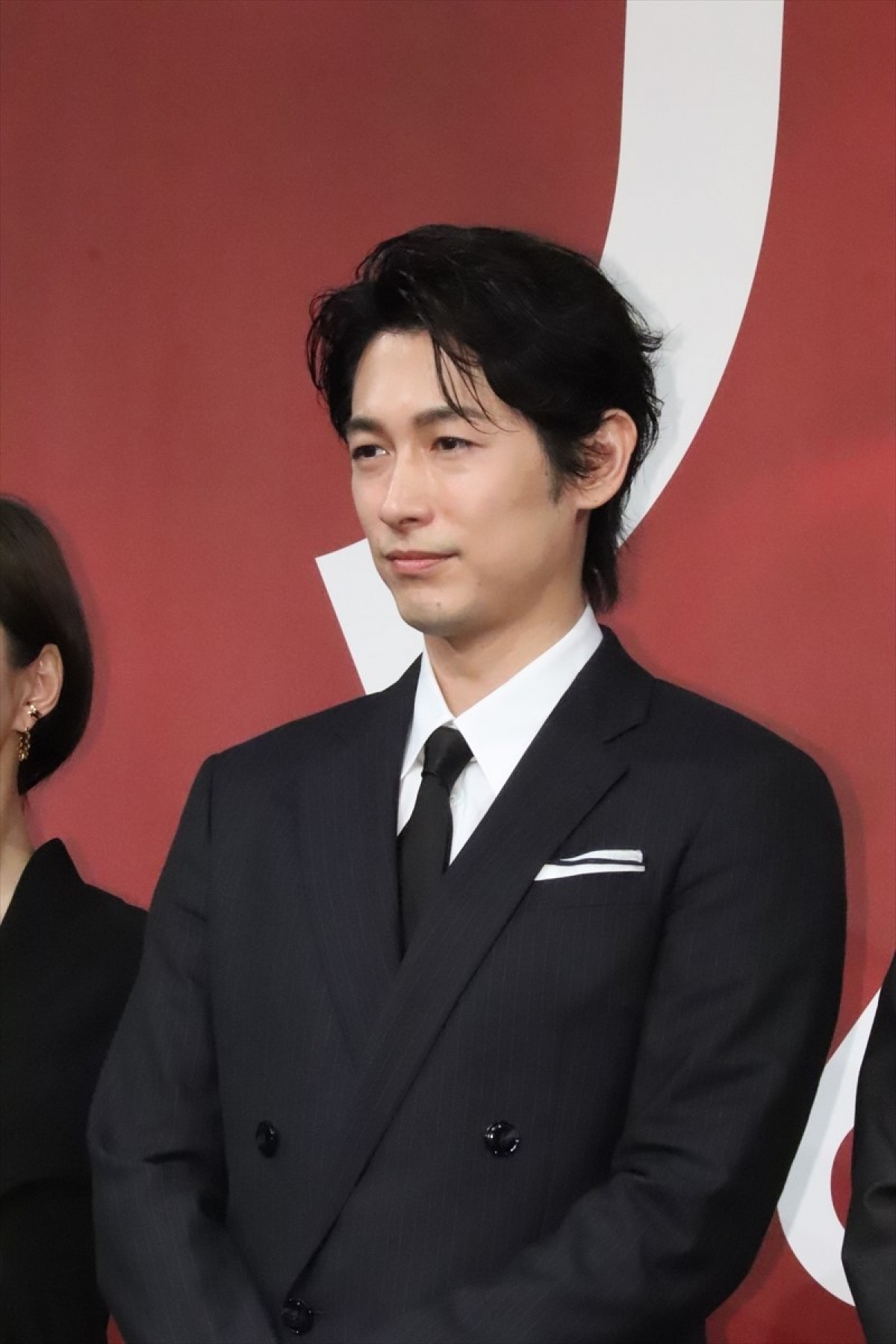 ディーン・フジオカ、バディ役の岩田剛典は「母性本能をくすぐる技術が進化した」