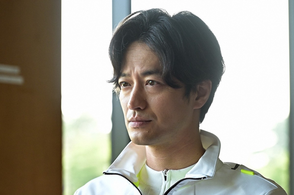 『オールドルーキー』第2話　“亮太郎”綾野剛、9歳のスケボー少女・ひかりの獲得に奔走