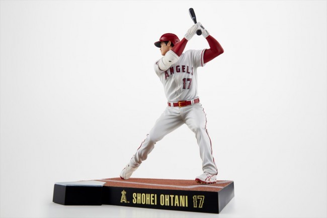 大谷翔平の世界初プレミアムフィギュア登場！ “投”と“打”の2種展開