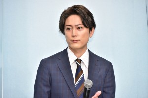 間宮祥太朗、月10ドラマ『魔法のリノベ』制作発表会見に登場