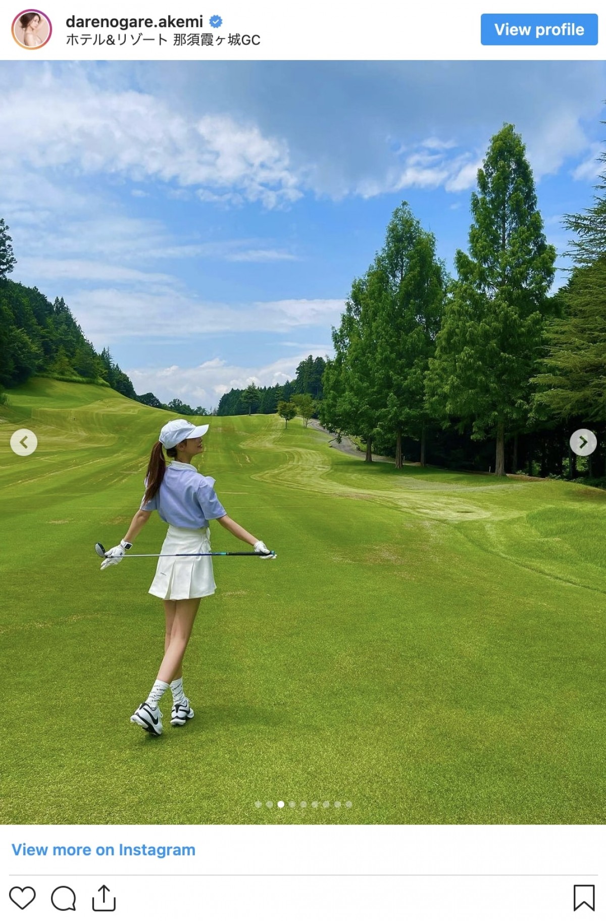 ダレノガレ明美、ミニスカゴルフウェアでゴルフ満喫「3ヶ月でスコア98！」