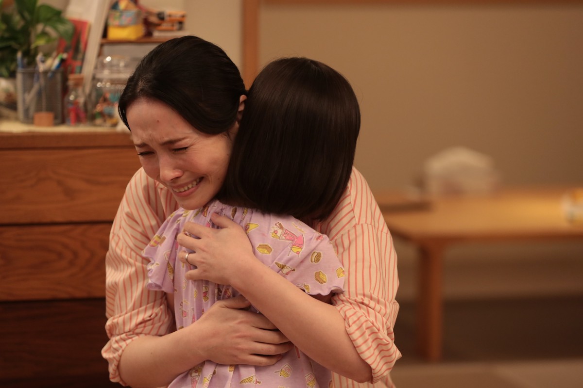 『家庭教師のトラコ』“トラコ”橋本愛の変身ぶりに称賛続々「振り幅すげえ」