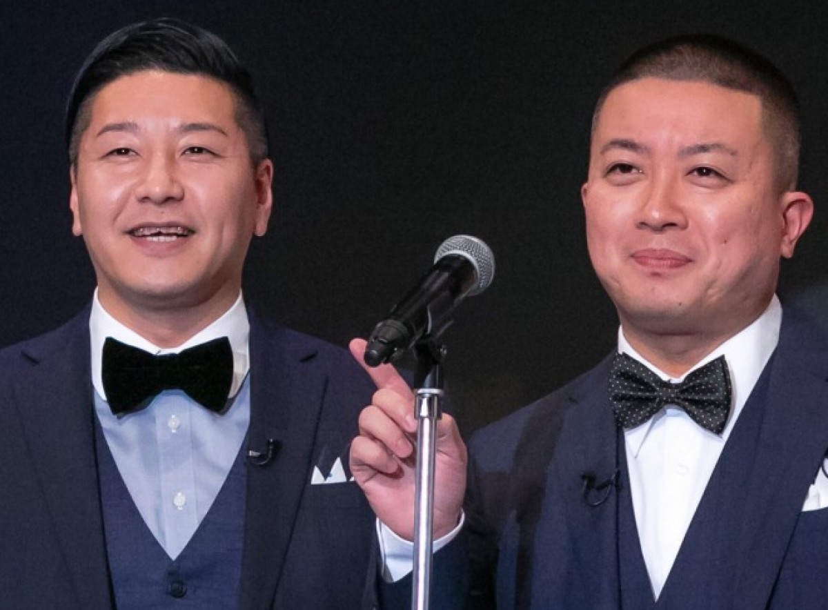 チョコレートプラネット・長田庄平、松尾駿(2019年撮影)