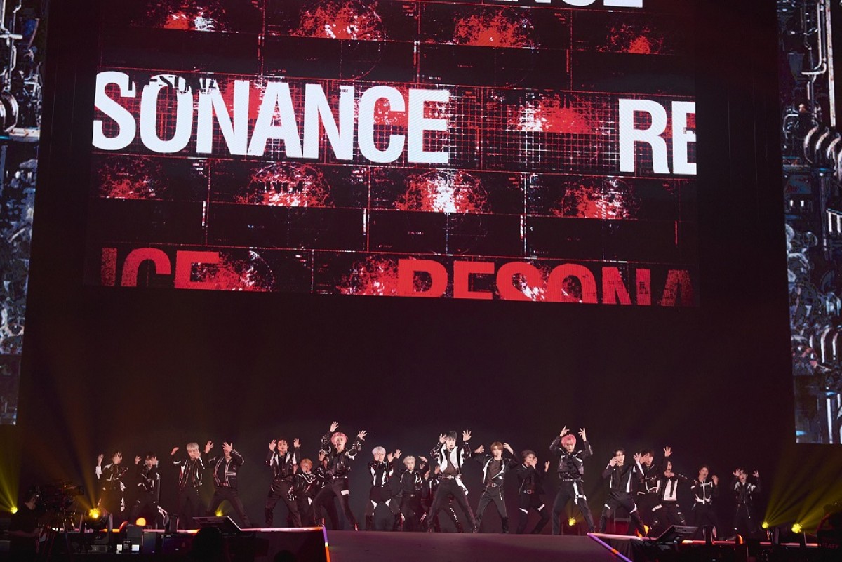 少女時代、BoAらの豪華コラボステージにファン熱狂　3年ぶり『SMTOWN LIVE』開催