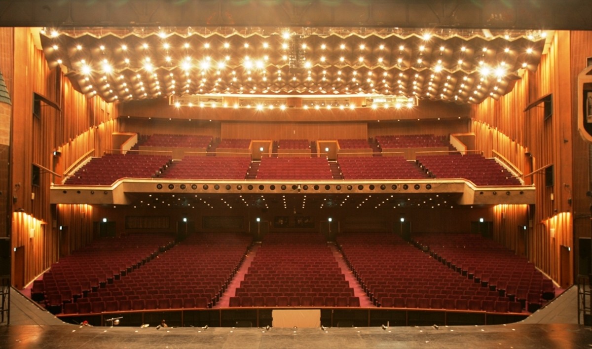 帝国劇場、2025年に一時休館　再開発のため建て替えへ