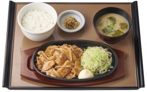 やよい軒「豚トロと豚バラのしょうが焼定食」登場！　ごはんがすすむコクのある味わい