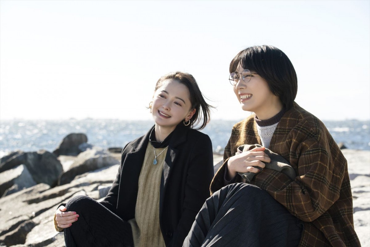 松本穂香×玉城ティナ×渡邊圭祐『恋のいばら』、来年1.6公開決定＆本予告解禁