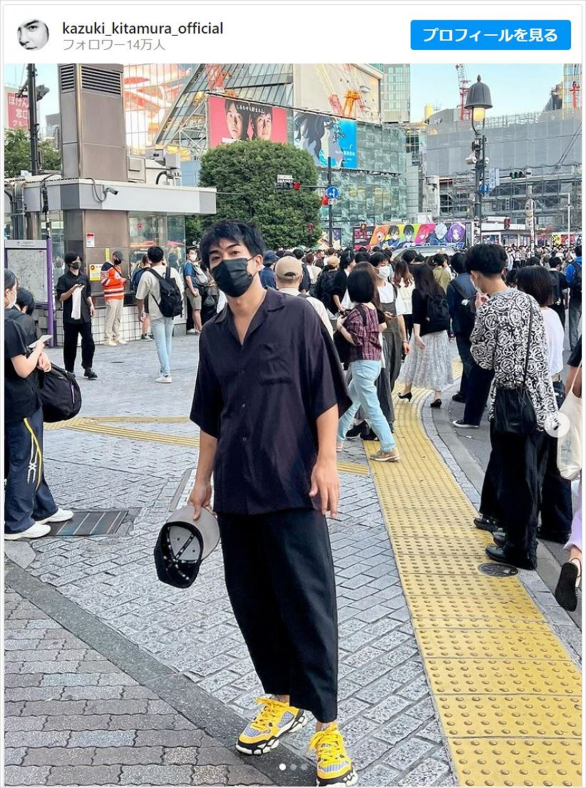 北村一輝、渋谷スクランブル交差点に降臨　ダンサー長男と2ショも「仲良し親子」