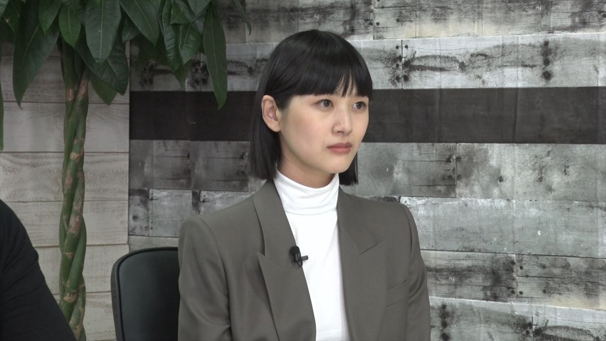 “笑わない男”ラグビー・稲垣啓太、妻・新井貴子とテレビ初共演　鉄の仮面がみるみる剥がれる