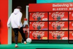 「コカ・コーラ」FIFA ワールドカップ 開催国ボトル発売記念イベントの様子