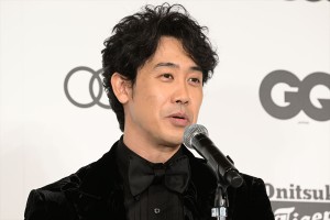 大泉洋、「GQ MEN OF THE YEAR 2022」フォトコールに登場