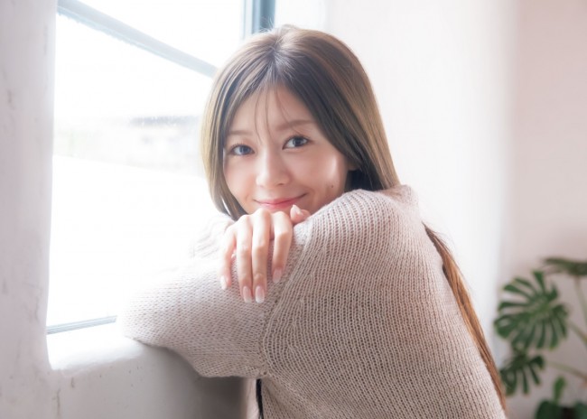 石崎日梨 「週刊ヤングジャンプ」51号より