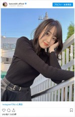 ブラックコーデの香音 ※「香音」インスタグラム