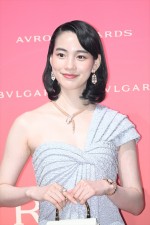 のん、「BVLGARI AVRORA AWARDS 2022」ゴールデンカーペットセレモニーに登場