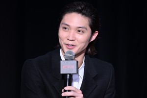 磯村勇斗、Netflixシリーズ『今際の国のアリス』シーズン2配信記念イベントに登場