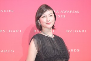 広末涼子、「BVLGARI AVRORA AWARDS 2022」ゴールデンカーペットセレモニーに登場