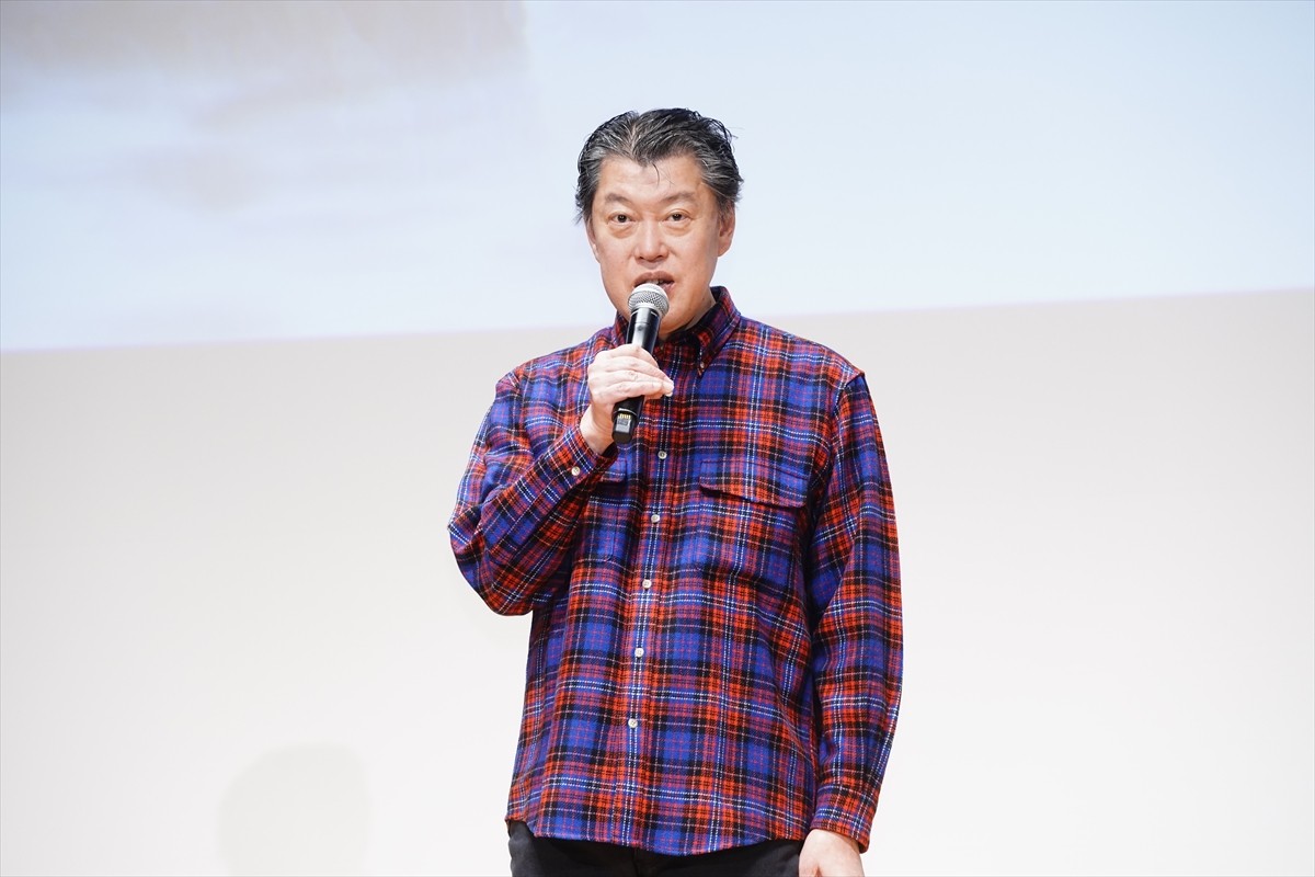 當真あみ＆北村匠海、叶えたい願いをのせてランタンを空へ　『かがみの孤城』イベント登場