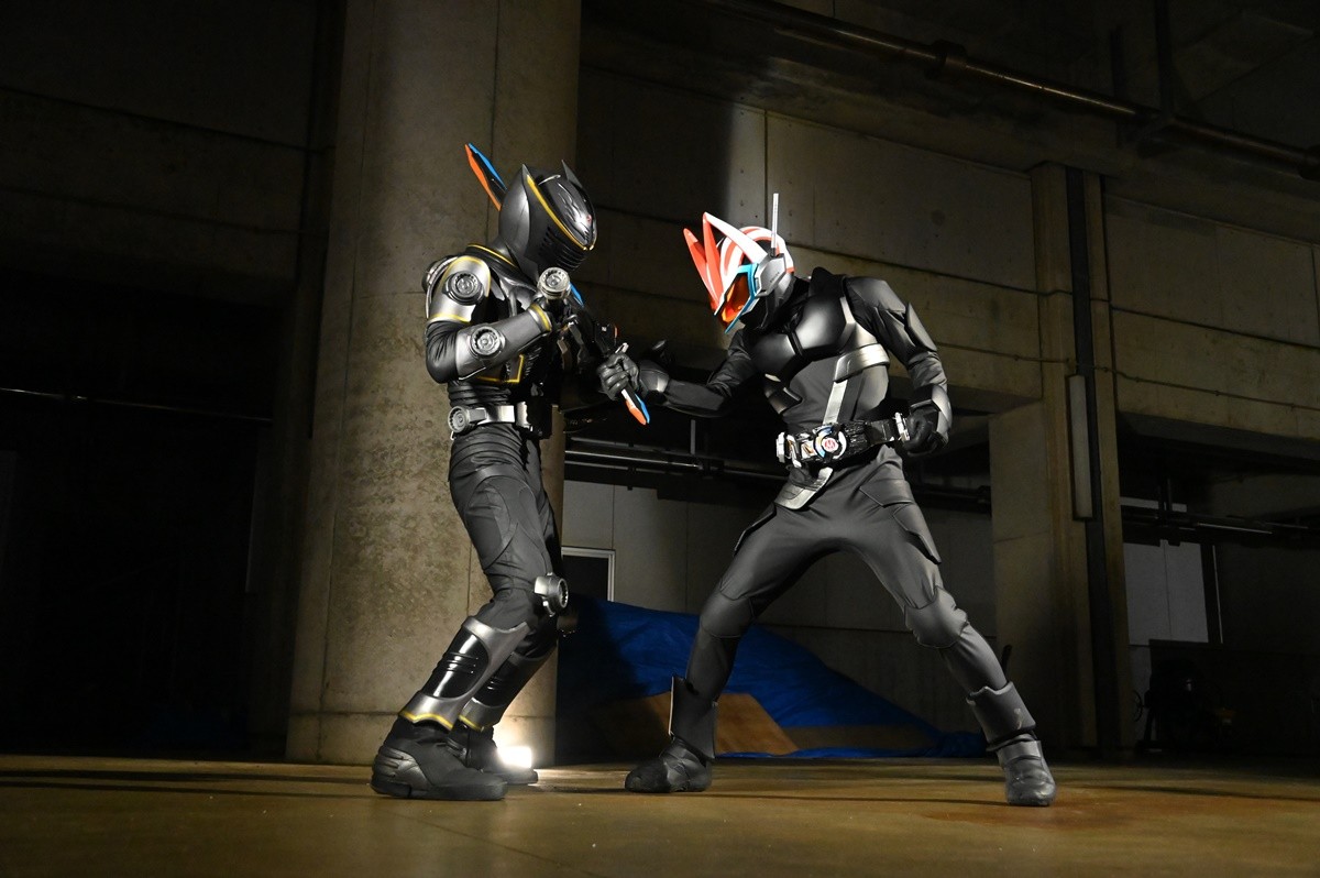 『仮面ライダー』でいられる時間を大切に　前田拳太郎＆簡秀吉、先輩から後輩へ送るエール